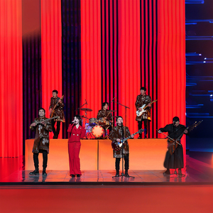 草原之夜 / 花儿为什么这样红 (2024央视春晚喀什分会场)