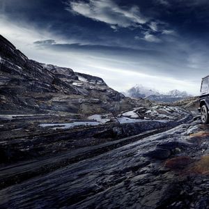 《琴音启幕，弦韵绘原之终章余响》Lee