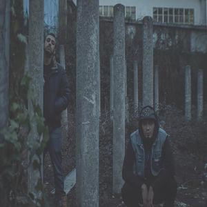 Madrugadas depresivas (feat. R.Chaino)