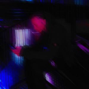 Sofa (feat. jaykatana)