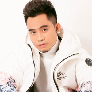 កុំភ្លេចប្រាប់គេថាអូនជាសង្សារបង