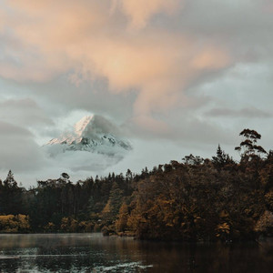 家的港湾(钢琴)