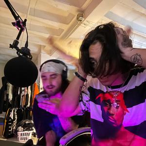 searchin for a pot of gold