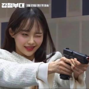 Johnny Dang 木漏れ日 (feat. Lavaboy)