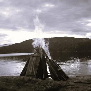 Gjennom stormen (feat. CHRIS)