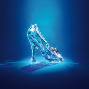 Cinderella's Waltz (Disney Princess Tales)