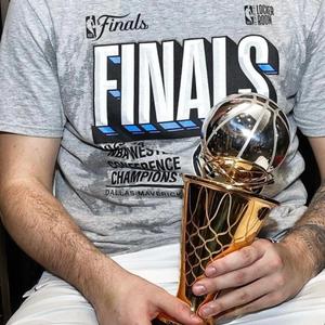 Sample (feat. KB Wickk)