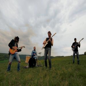 Narrisch (crazy) bayern hardrock (feat. Guns'n' Gschmarras) (Radio Edit)