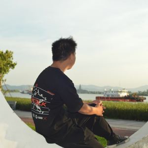 等待只是爱 (伴奏)