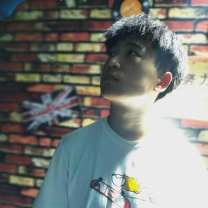 不是我不愿意靠近