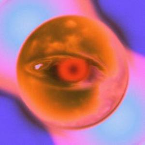 Gözlerindeki Ay İlk