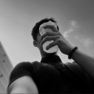 其实不止一点想你