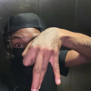 Flick (feat. Sha staccz)