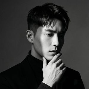 낙엽이 지는밤