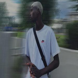 Baya_Hlala