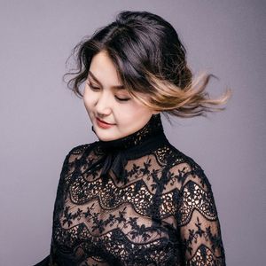 金莲花（阿拉腾花）