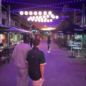 Who (feat. M.P. & Bdogy)