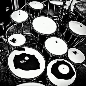 Aint Easy (feat. B.D.G)