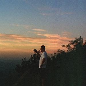 我们的夏天 被第一场秋雨洗去