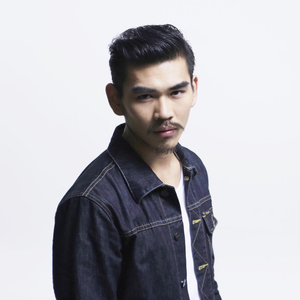 แอบเพ้อเจ้อ (เพลงประกอบซีรีส์ "รุ่นพี่ Secret Love")