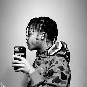 BANDANNA (feat. LilcrazyMarii)