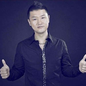 有一种微笑叫做坚强