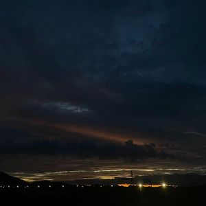 这样安静的夜晚