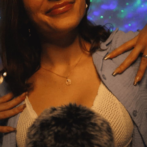 Large Sleeves & Buttons