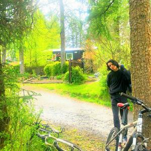 Boose (feat. XMenace)