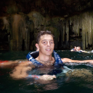 Shooting Star (feat. Aum1k)