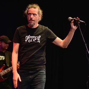 Hamlet (Predneste ten vystup presne tak, ako ho napisal!) (feat. Matej Urban, Juraj Smutný, Terézia Hošková, Aurel Pohorelec, Nina Smutná & Dušan Ivan)