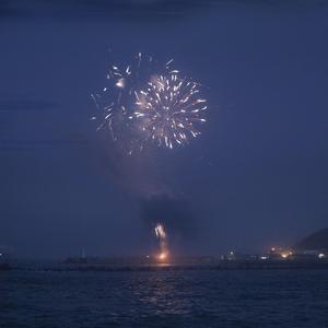 寂寞烟火（翻自 寂寞烟火）