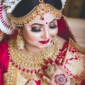 Lobh Hole Chokh Andho (লোভ হলে চোখ অন্ধ)