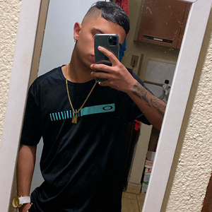 MEME FAMOSINHA DO INSTAGRAM