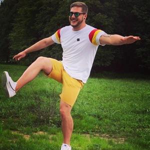 Fall Down (feat. Aiden Valley & Luis Zapanta)