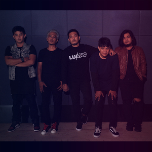 Setengah hati