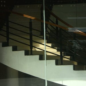 背上悲伤(prod by FRESH_ye)