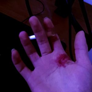 离火太近被拖去地府辽