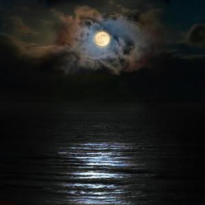 New Moon (feat. gooniethekid, Lord Shxd & Spring Lennox)