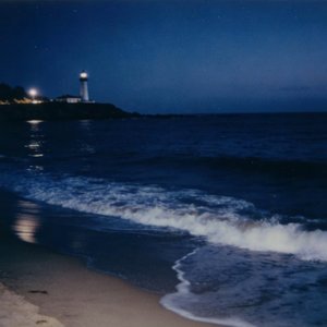 浪潮与伫立