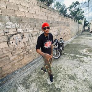 Fumando (feat. Morenaje)