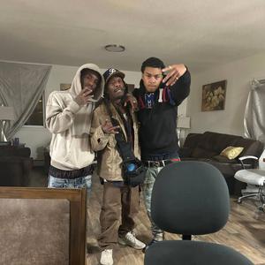 Mr.Man (feat. Naribeenrealz)