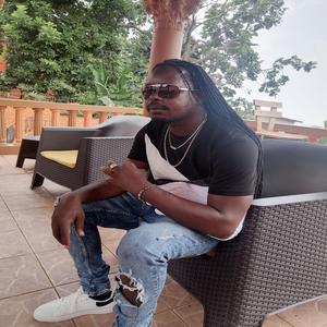 stuggle (feat. little hero) (Radio Edit)