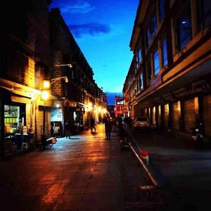 分手后才发现女朋友是穿越者