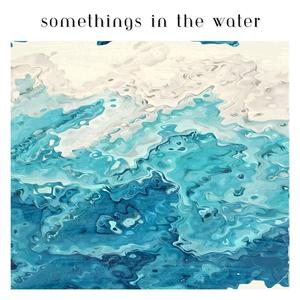 it's 4am, i'm outside and my phone's on 2%