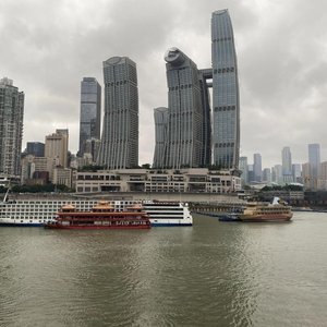 有爸有妈才有家/作词：云海