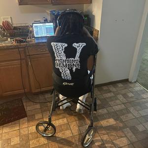 2kOnTheFit (feat. Chris Lombardii & LO)