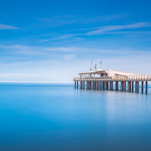 慵懒的时光 (裸体舞曲)