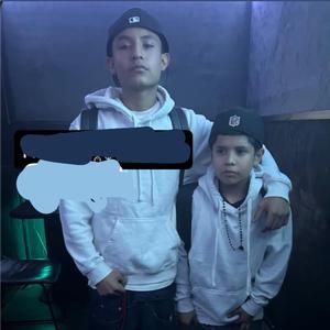 Bounce Out (feat. 2K Manos, Lil 2K Manos & RealJr400)