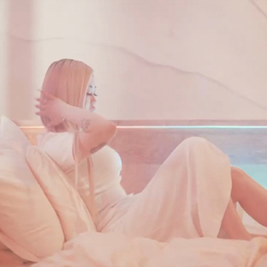 Forever (feat. 1li Ili)